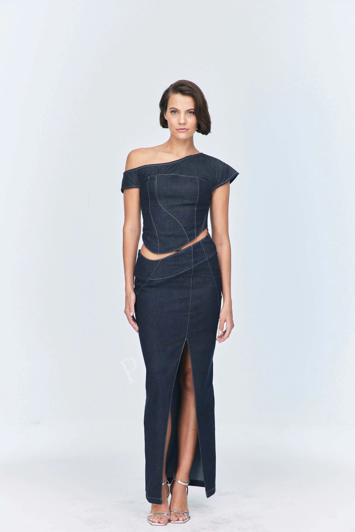 JENDUE Vonk Asymmetric Denim Skirt - Stylish High-Slit Midi by Jendue