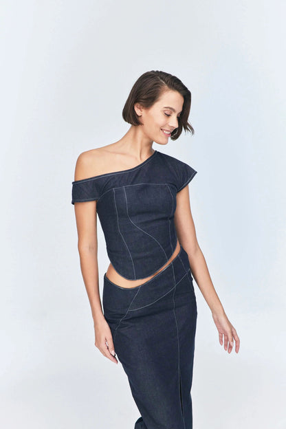 JENDUE Vonk Asymmetric Denim Skirt - Stylish High-Slit Midi by Jendue