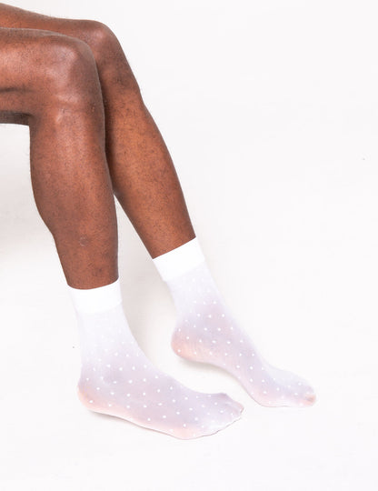 PETITE PUNKTE ⦁ BLANC