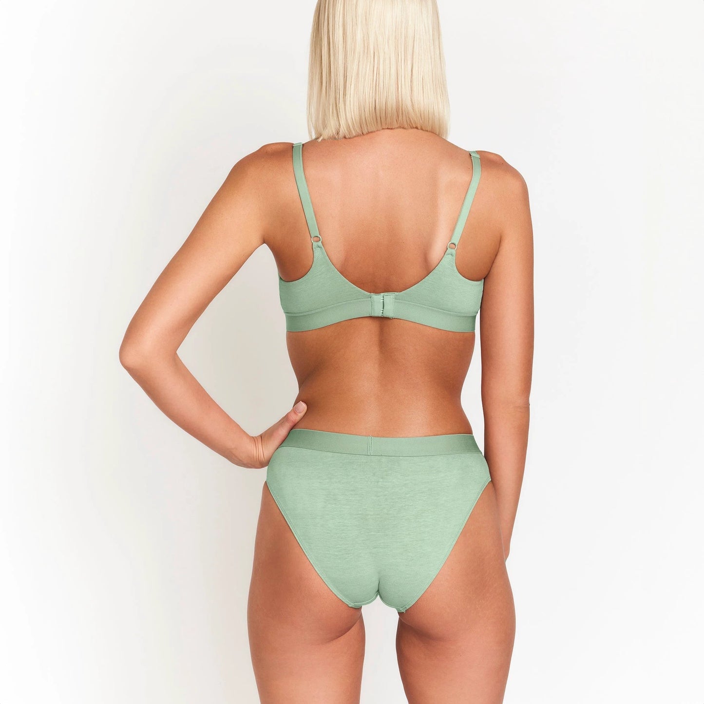 Moi Hemp Mid-Rise Brief - Naturally Breathable, Antimicrobial Hemp and Organic Cotton Underwear for Everyday Comfort and Odor Resistance by Net Positive