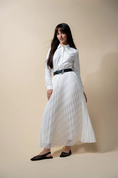 Perforated Pleated Skirt-White by MIRAGE
