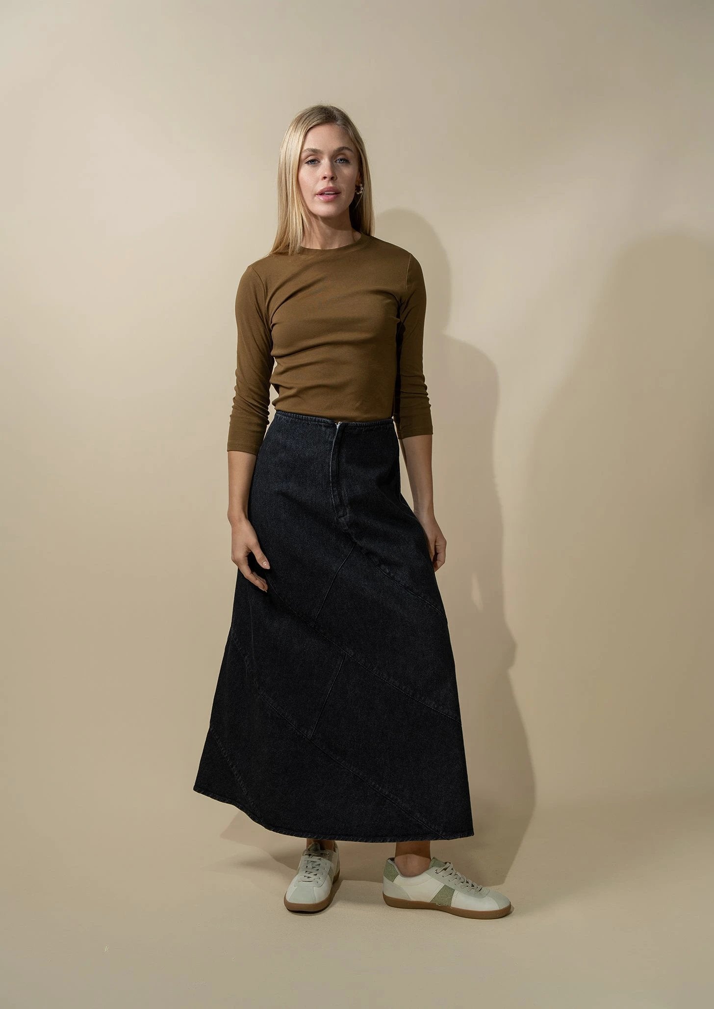 CLASSIC TEE 3Q-BROWN by MELI