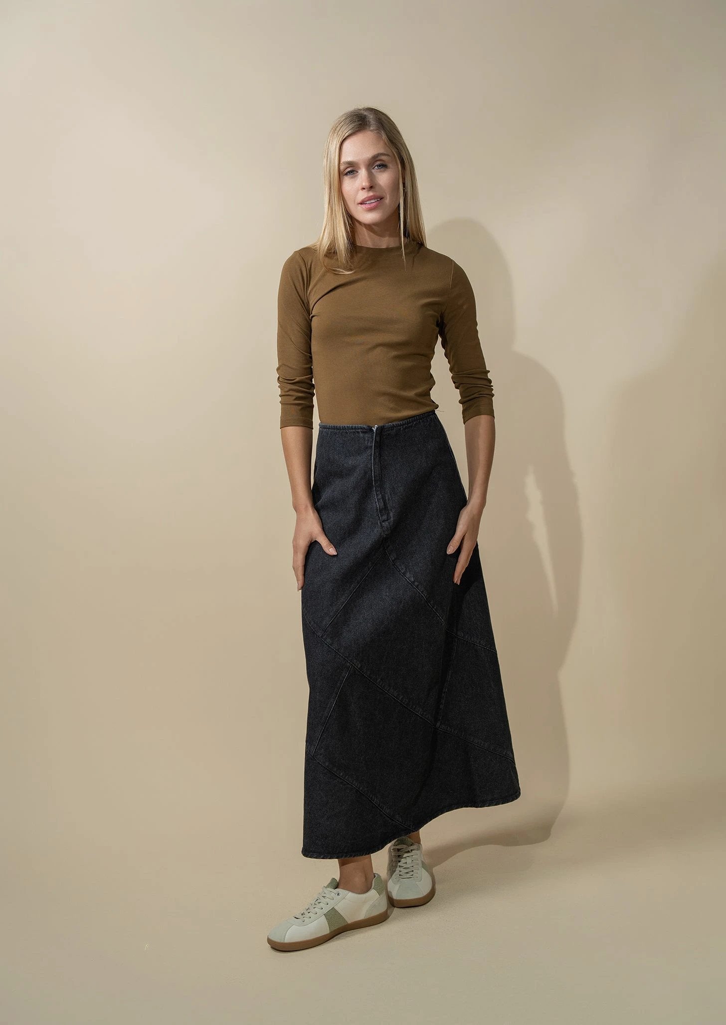 CLASSIC TEE 3Q-BROWN by MELI