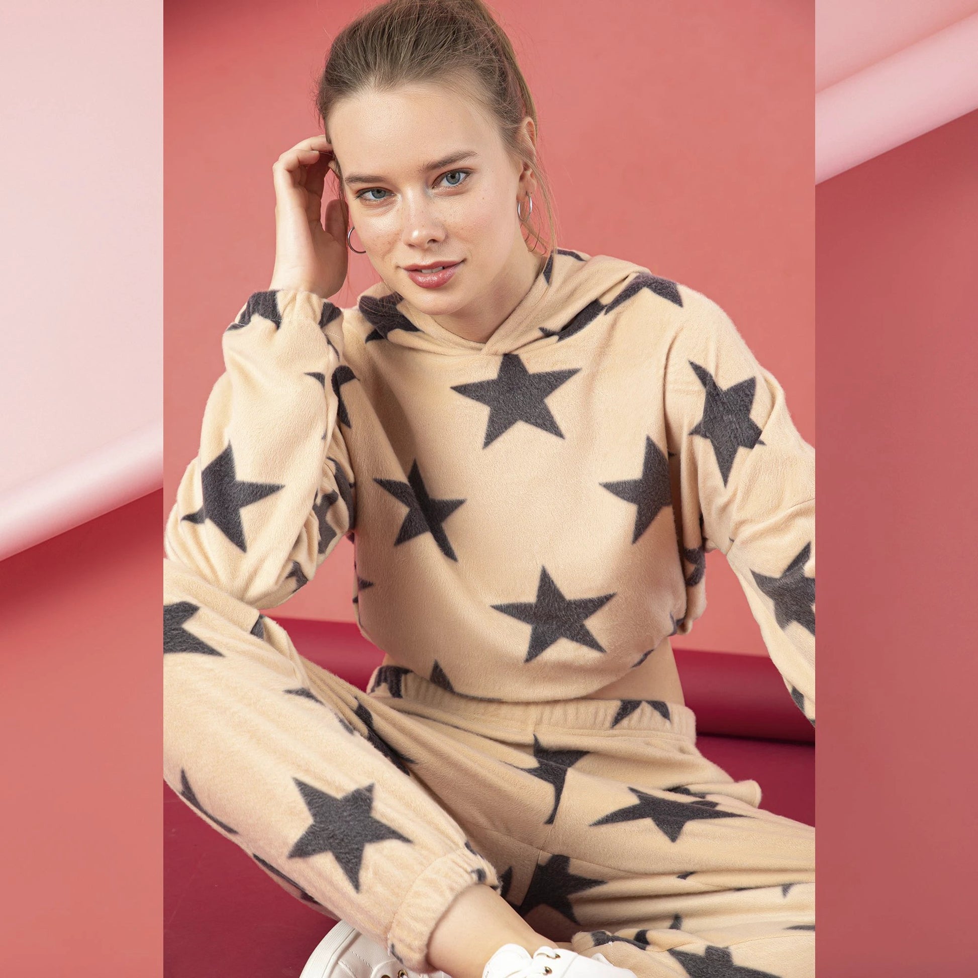 Women’s Junior Cotton Tracksuit Pajama Set – 2-Piece Star Print Crop Hoodie & Jogger Pants by M.O.S