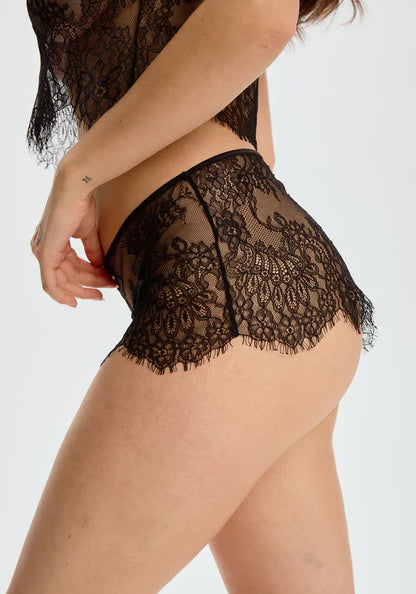 Sheer Eyelash Lace Short Blush Serene Black-2