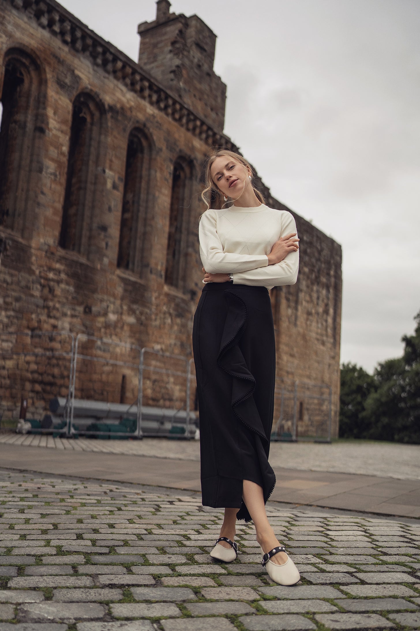 Side Ruffle Skirt-Black by MEENA