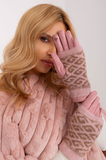  Gloves model 190818 AT 