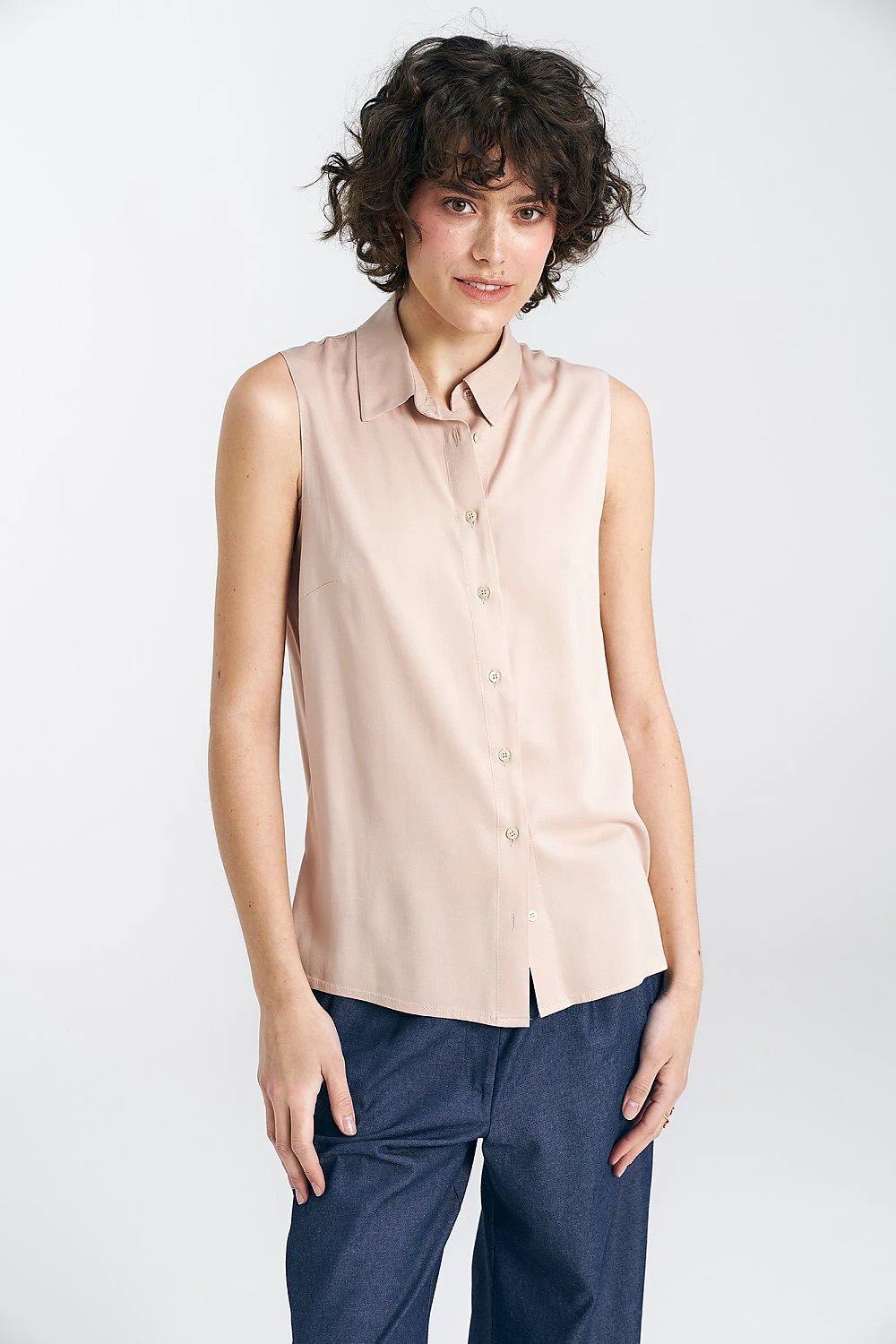 Nife Women's Classic Regular Cut Shirt - Soft Viscose Material for All-Day Comfort and Elegance by Nife
