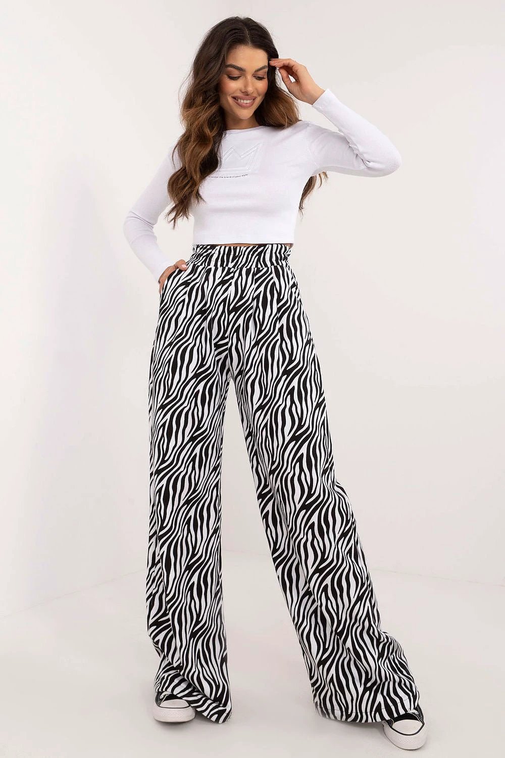 Set Factory Women's Casual Blouse and Wide-Leg Pants Set - Comfortable Cotton Elastane Blend for Everyday Movement by Factory Price