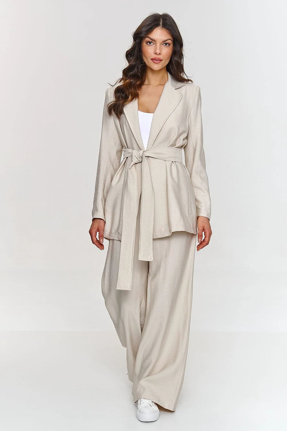 Makadamia Set Makadamia - Stylish Comfortable Women's Pants Set with Loose Cut and Belt by Makadamia
