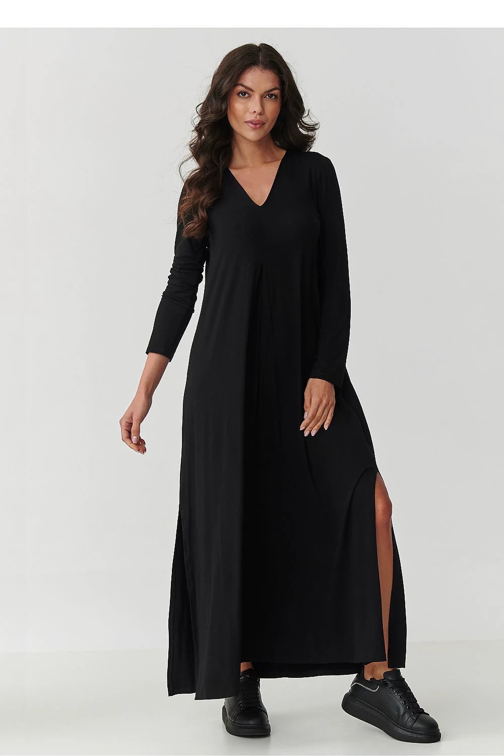 Makadamia Daydress - Elegant Comfortable Viscose Maxi for Everyday and Special Occasions by Makadamia