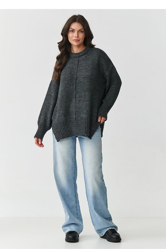 Makadamia Jumper Makadamia - Comfortable Beige Women's Sweater with Relaxed Fit and Trendy Stitching by Makadamia