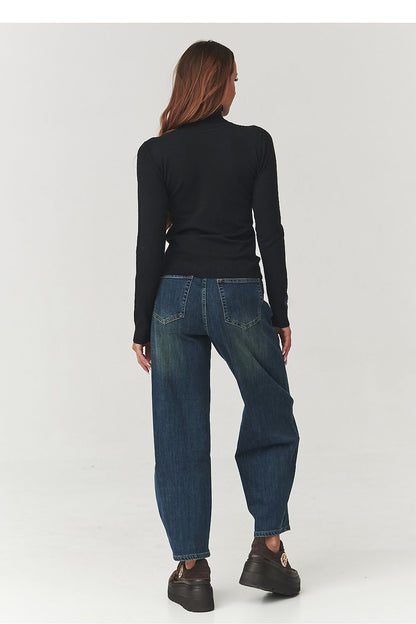 Turtleneck Makadamia by Makadamia