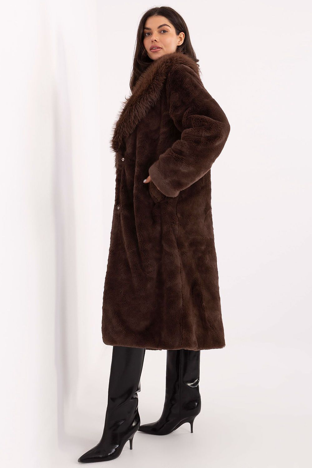 Coat Factory Women's Long Fur-Trimmed Coat - Elegant Winter Style with Fur Collar and Pockets by Factory Price