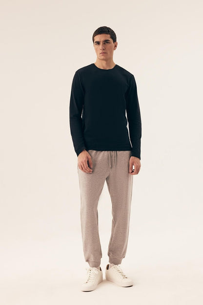 Henderson Men's 2-Pack Long Sleeve Round Neck Undershirt - Soft Comfortable Fabric for Everyday Wear and High Comfort by Henderson