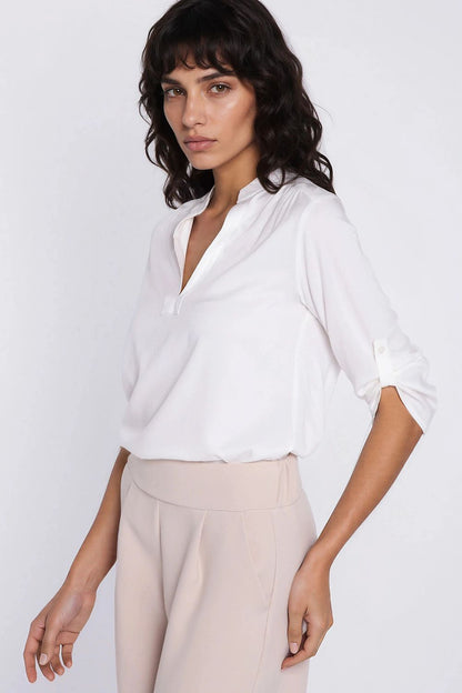  Blouse model 225831 Nife 