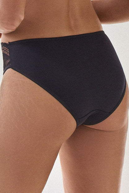  Panties model 231112 Róża 