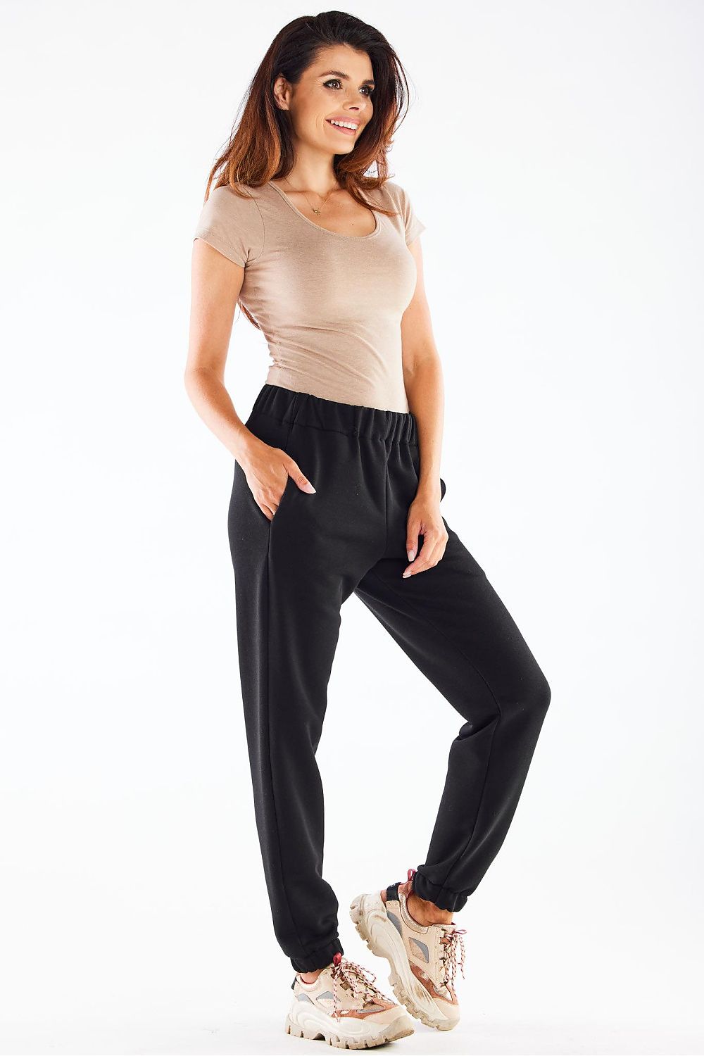 Tracksuit trousers model 231459 Infinite You 