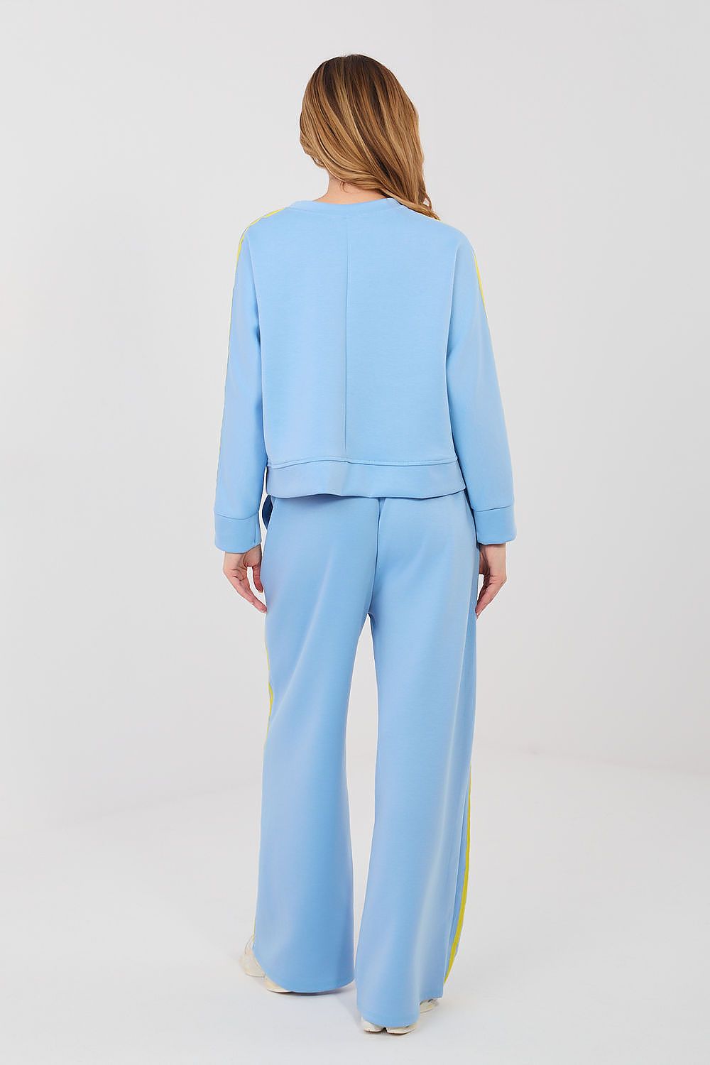 Side-Line Rhythm Sweatshirt & Pants Set
