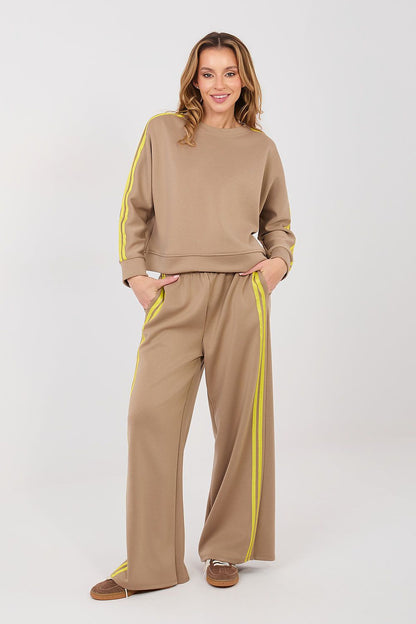 Side-Line Rhythm Sweatshirt & Pants Set