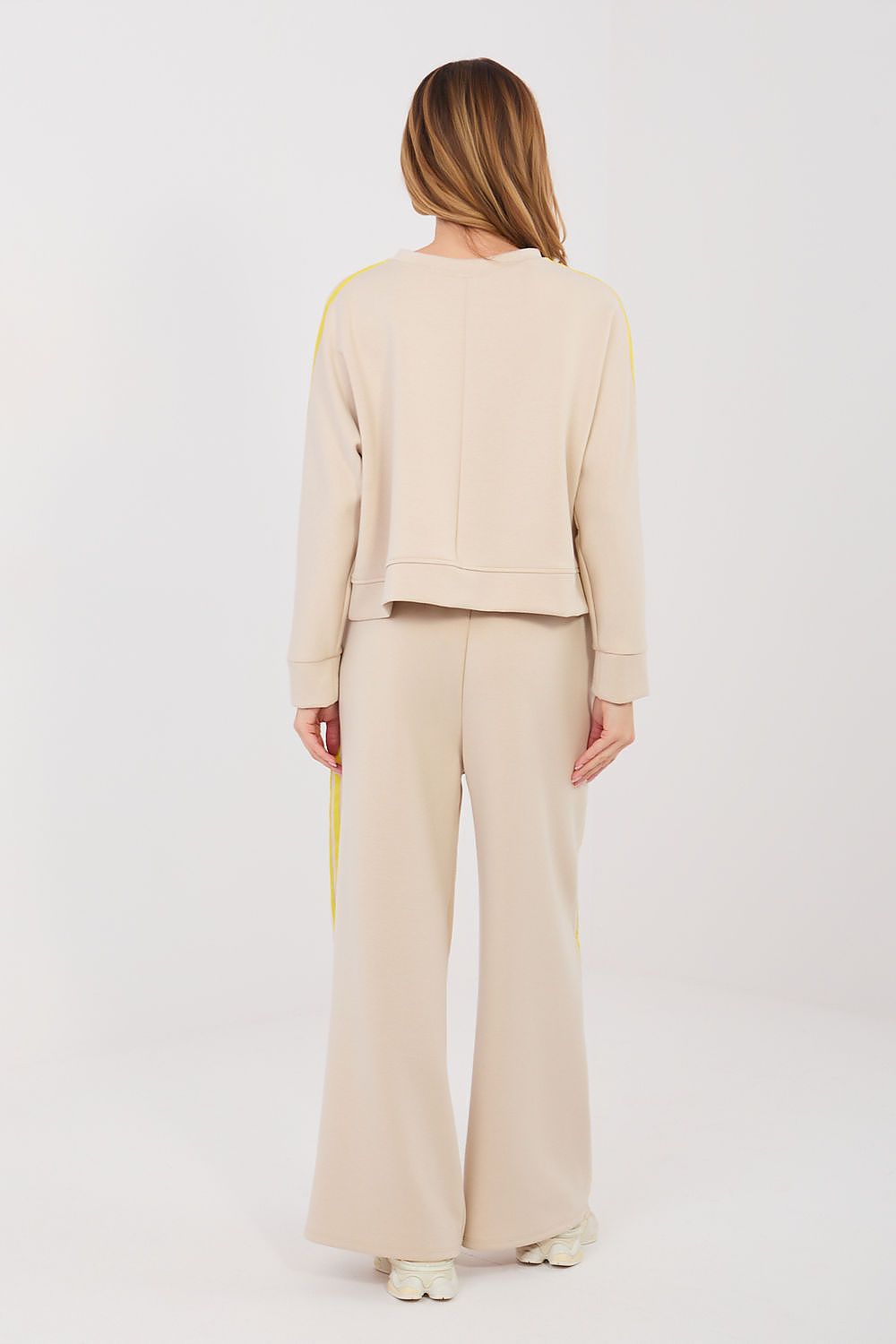 Side-Line Rhythm Sweatshirt & Pants Set