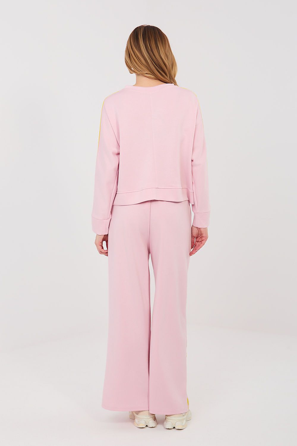 Side-Line Rhythm Sweatshirt & Pants Set