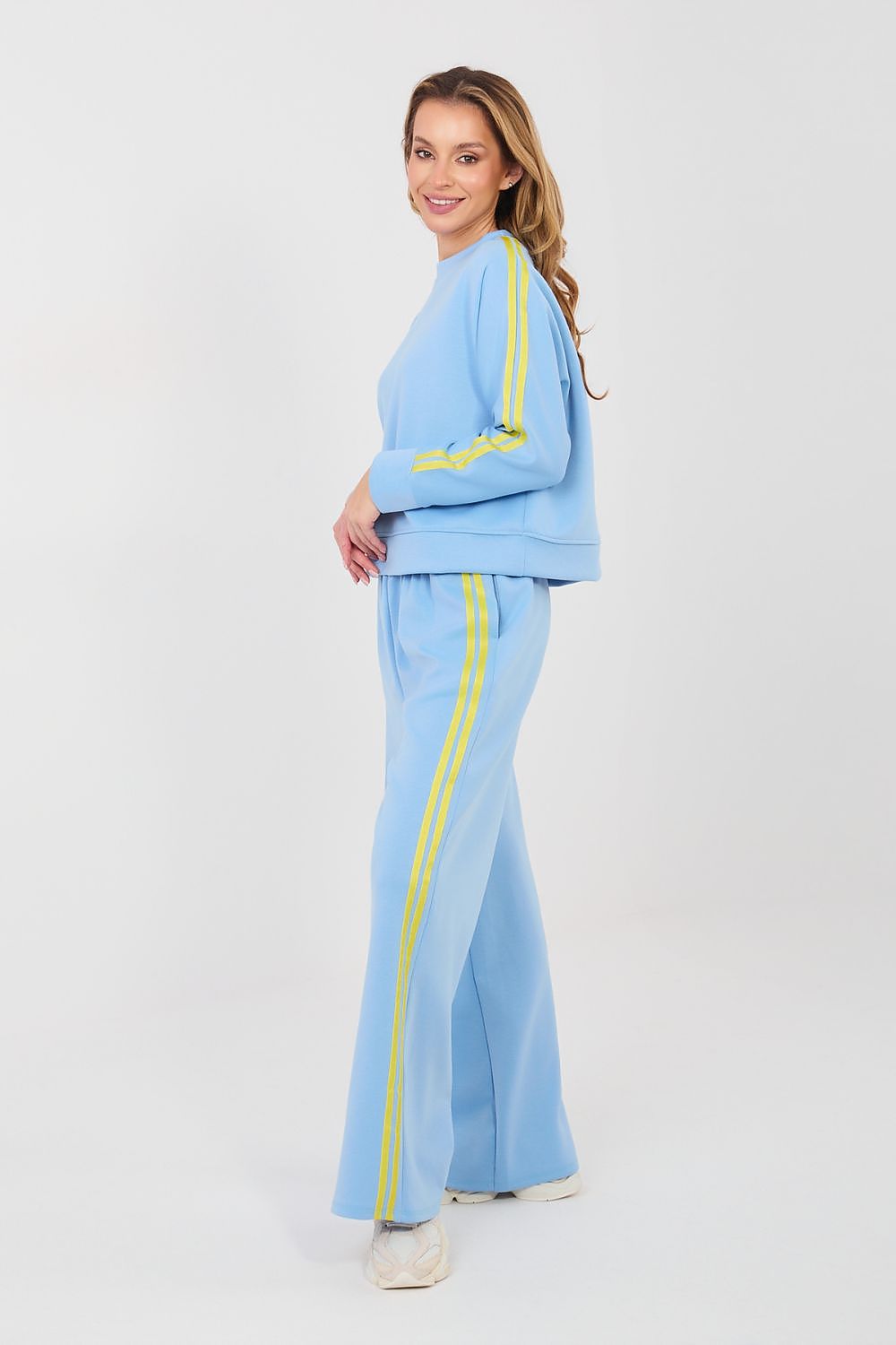 Side-Line Rhythm Sweatshirt & Pants Set