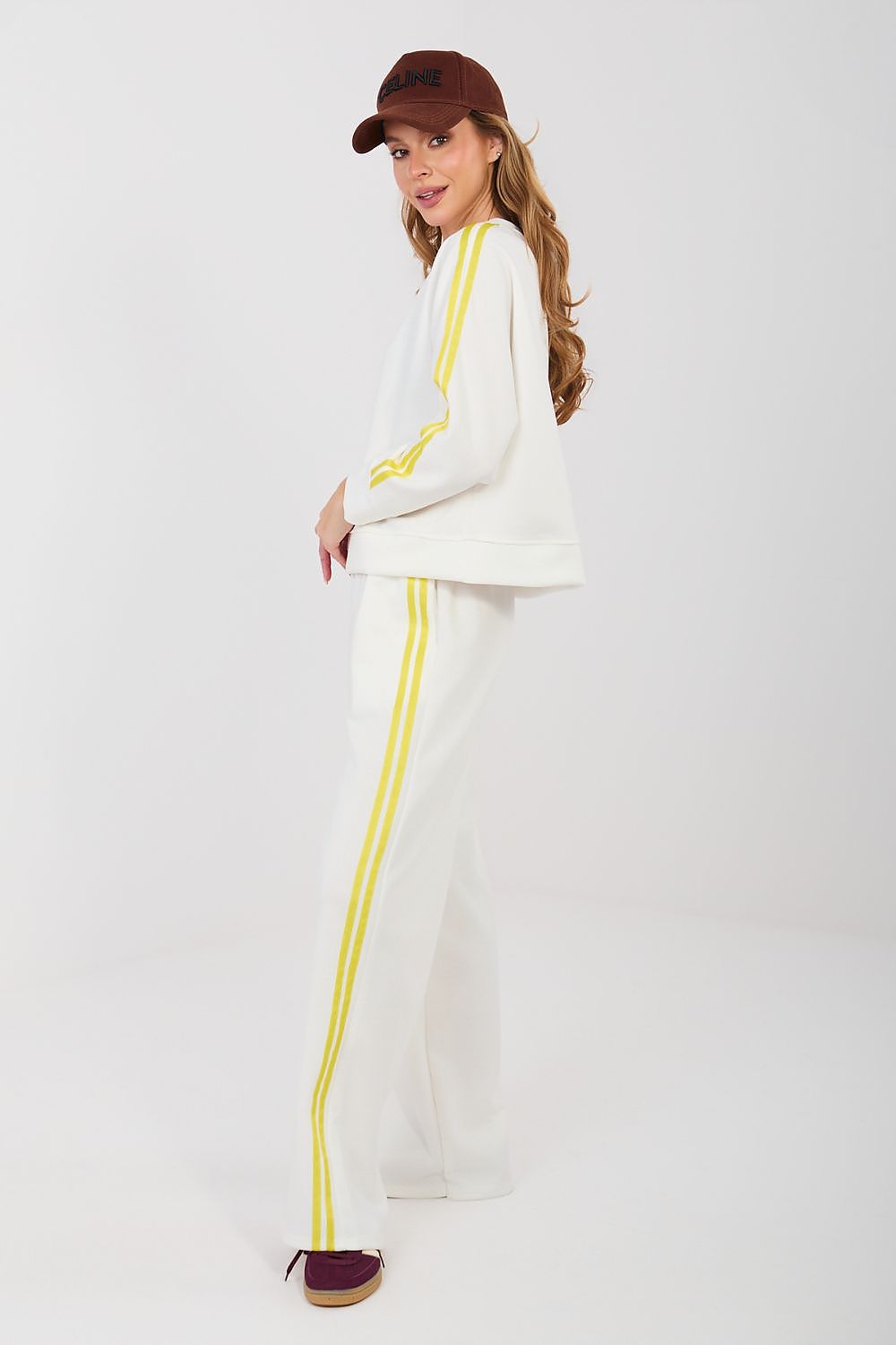 Side-Line Rhythm Sweatshirt & Pants Set