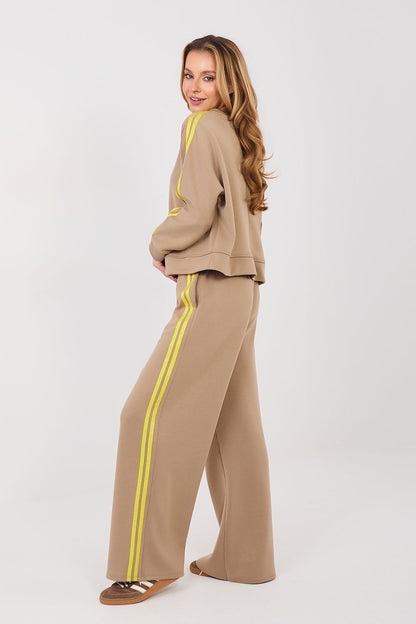 Side-Line Rhythm Sweatshirt & Pants Set