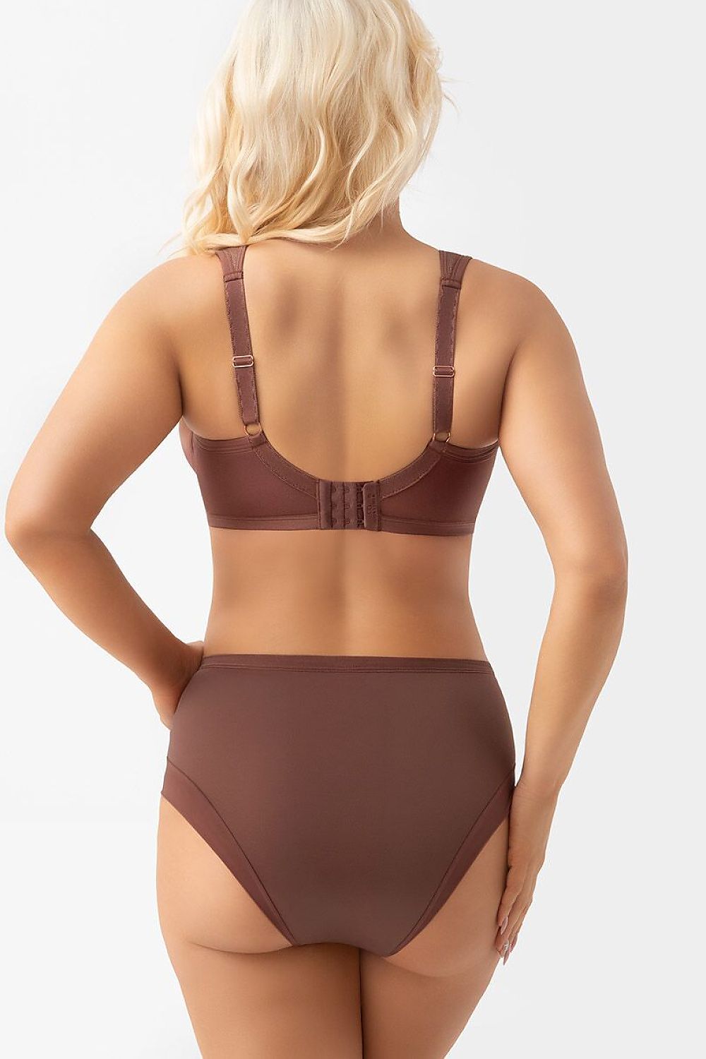 Cocoa Poise Soft-Cup Lace Bra — product photograph