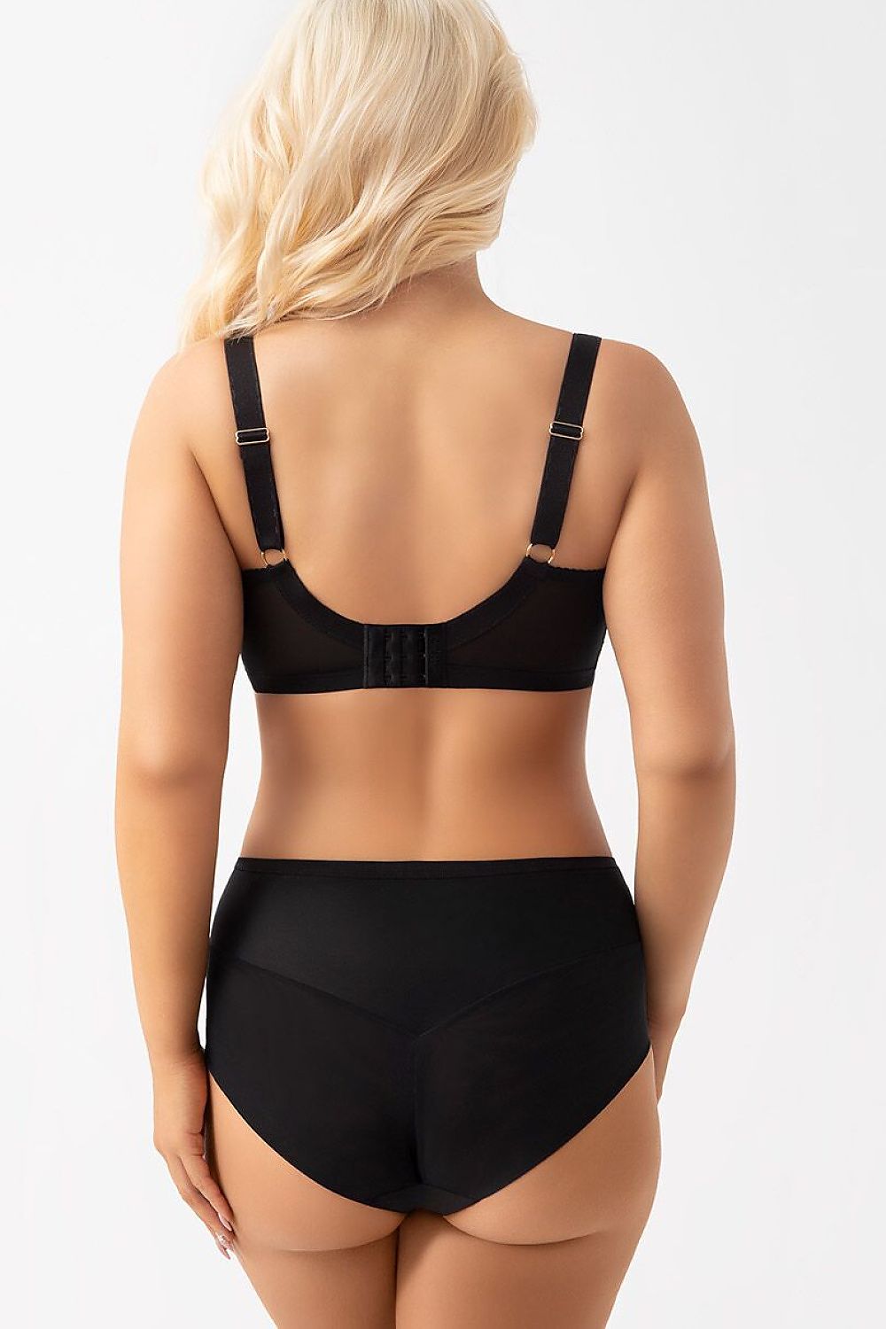 Soft Contour Black Lace Semi-Padded Bra — product photograph