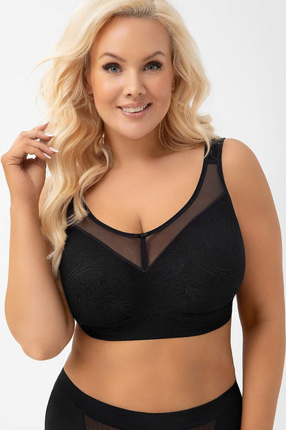 Smooth Interlude Black Wire-Free Cup Bra — product photograph