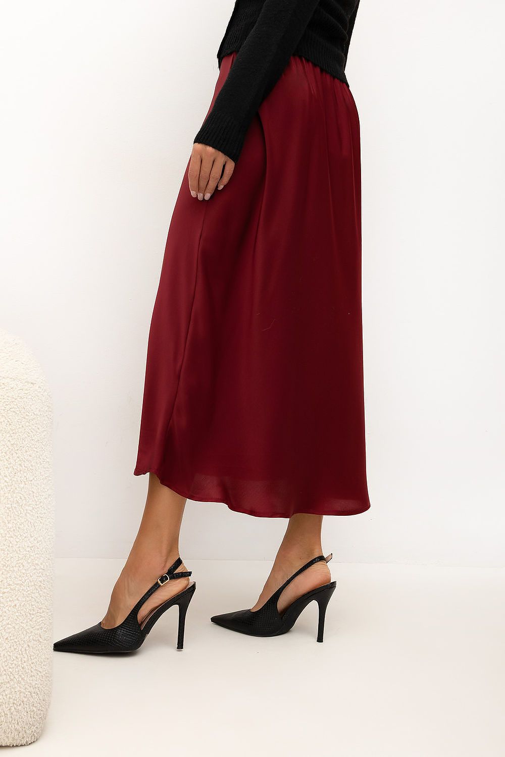 Crimson Glissade Satin Midi Skirt – Red — view 2