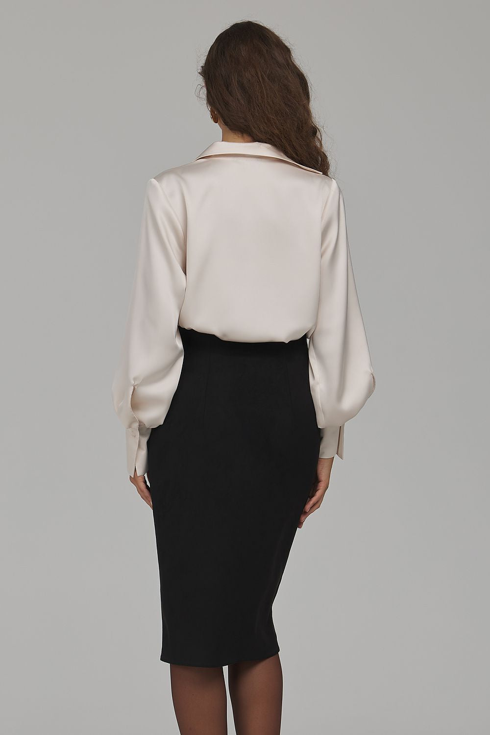 Noir Passage Suede-Effect Side-Slit Midi Skirt – Black — view 3