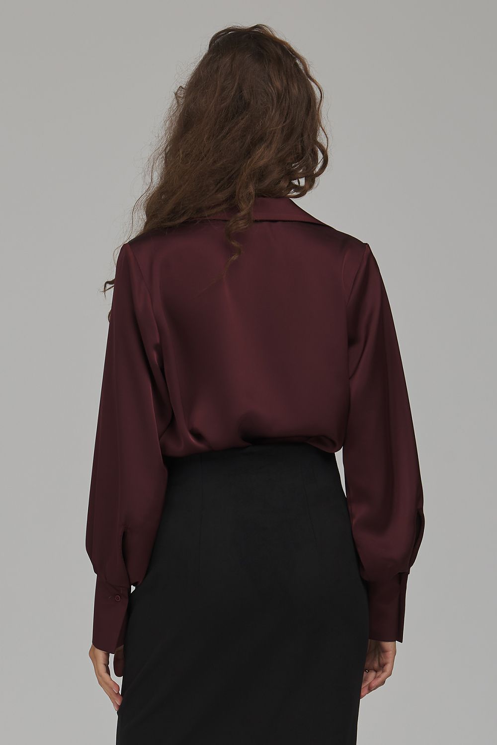 Scarlet Undertone Cowl-Neck Satin-Effect Blouse – Red — view 3