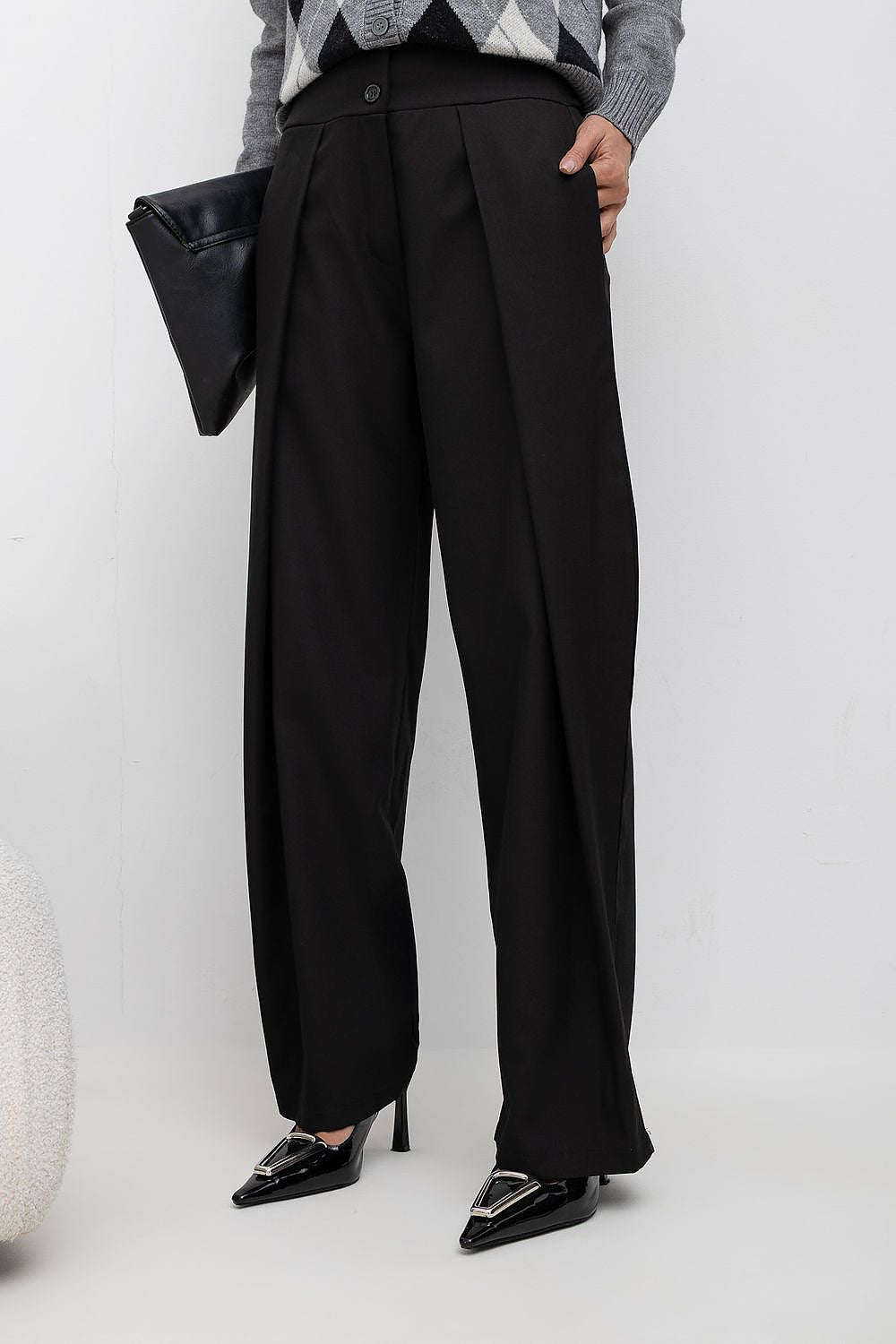  Women trousers model 232766 Italy Moda 