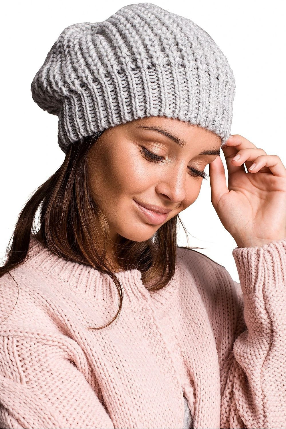 Beret model 148900 BE Knit by BE Knit