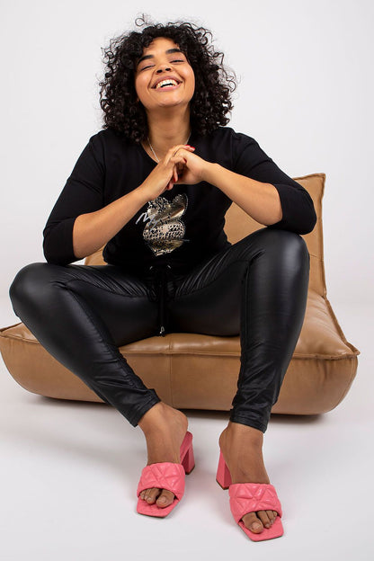 Blouse model 163050 Relevance by Relevance