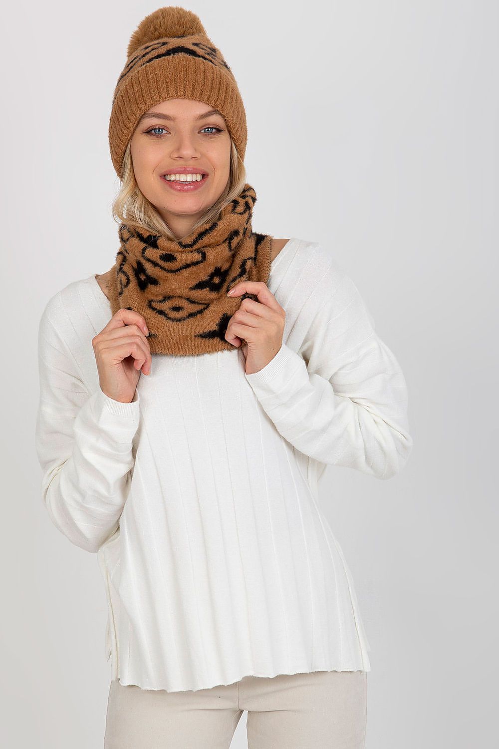  Infinity Scarf model 185923 AT 