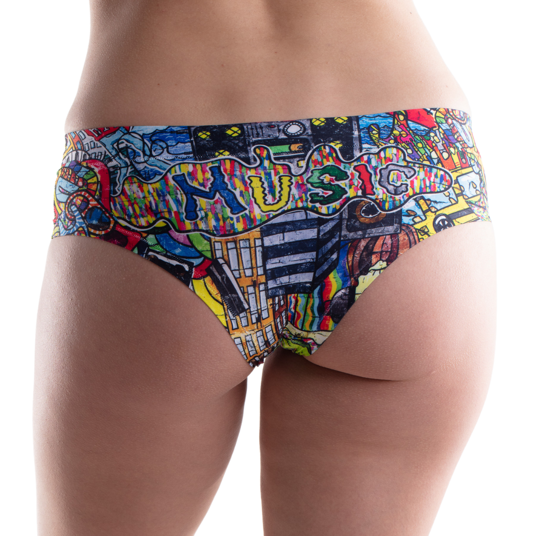 Memème Women's GRAFFITI Pug Panties - Ultra-Comfortable, Breathable Cotton, Stretchy Fit, Unique Designs
